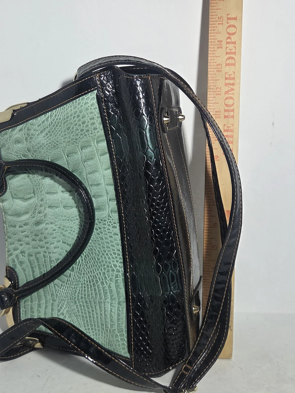 MC Mint Green & Black Faux Crocodile Snakeskin Satchel Crossbody Handbag